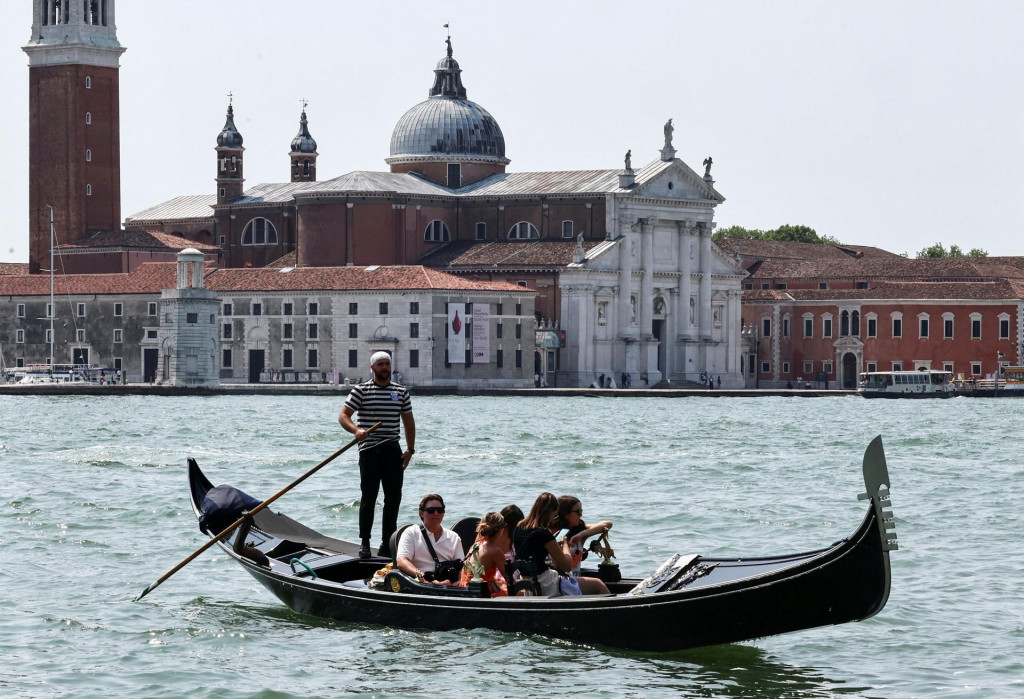 „V dôsledku medzinárodnej situácie sme zvýšili stupeň ostražitosti, predovšetkým s ohľadom na zaistenie bezpečnosti občanov i turistov,“ uviedol prefekt benátskeho regiónu Darco Pellos pre denník La Repubblica. FOTO: REUTERS