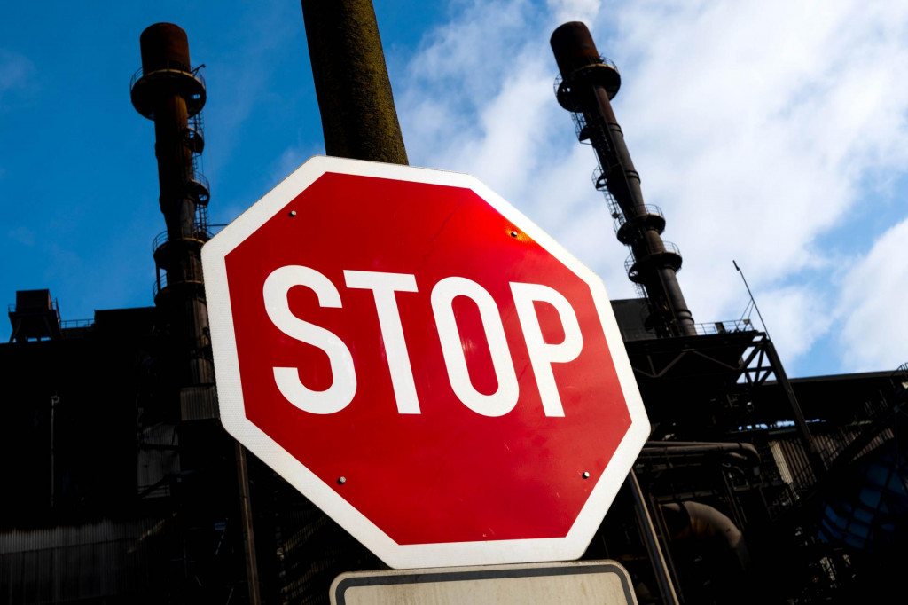 Oceliareň ArcelorMittalu v nemeckých Brémach. FOTO: TASR/DPA

