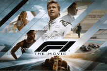 Formula 1 na veľkom plátne: Brad Pitt rozbieha adrenalínový kinohit.
