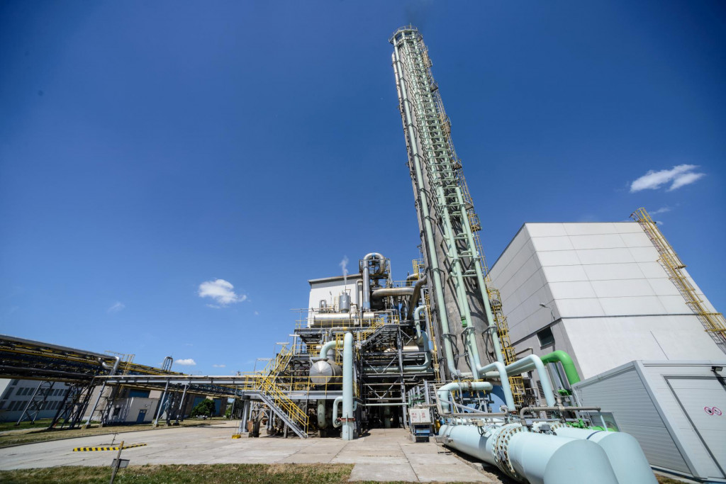 Na snímke závod Duslo Šaľa.