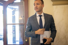 Minister školstva Tomáš Drucker našiel zdroje na vyššie platy učiteľov. FOTO: TASR/J. Kotian