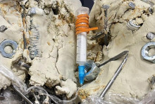 Doma vyrobené výbušné zariadenie. FOTO: Bezpečnostná služba Ukrajiny