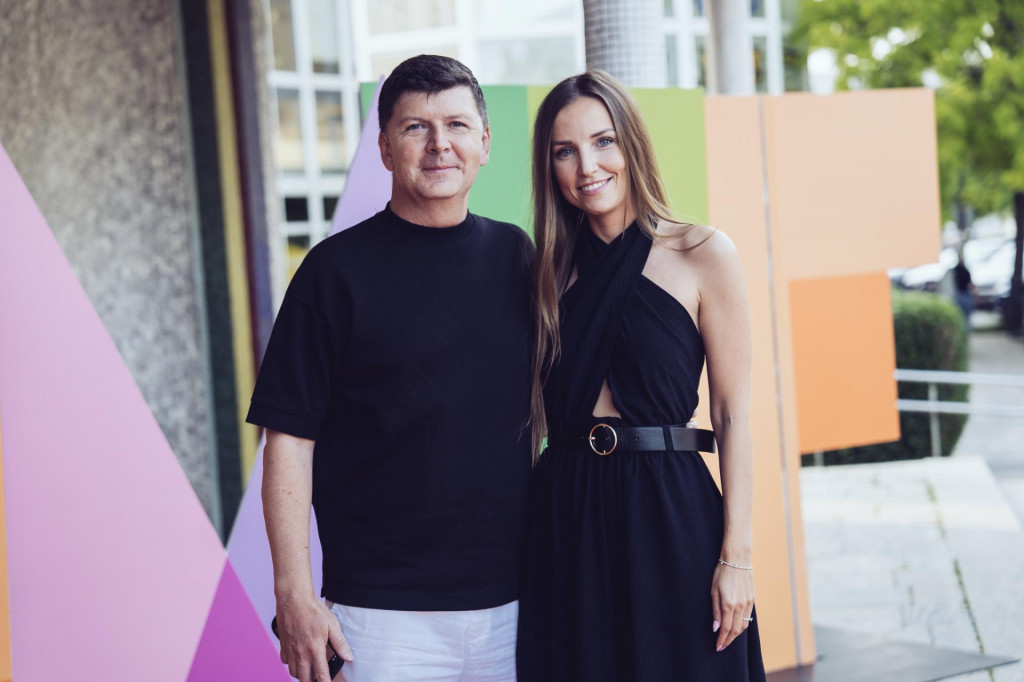 Andrej Bičan sa po rokoch spolužitia oženil s partnerkou Michaelou.