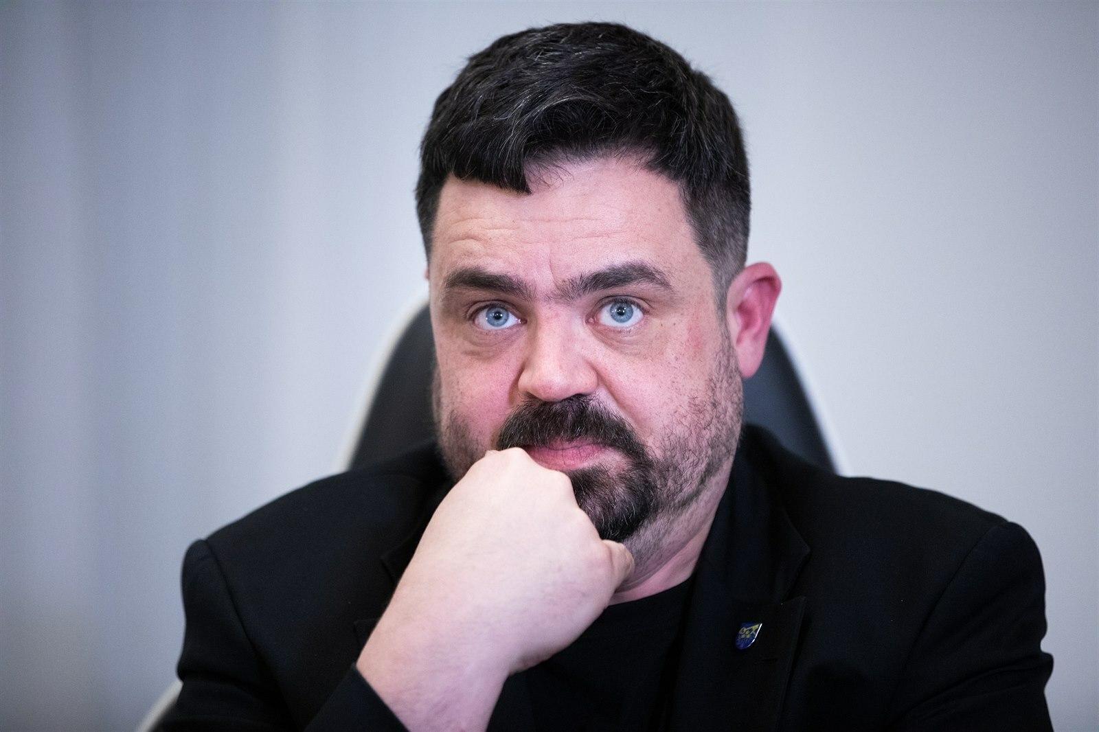 Bývalý pražský starosta Novotný nastúpil do väzenia, za mrežami strávi tri mesiace. Teším sa, povedal