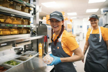 Vstup brnenskej pobočky Popeyes na trh sa očakával dva roky. FOTO: MAFRA/Radim Strachoň