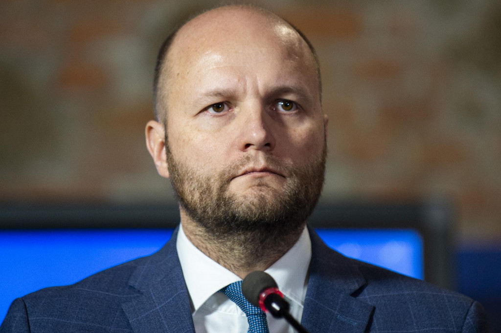 Na sn&iacute;mke dočasne poveren&yacute; minister obrany SR Jaroslav Naď (OĽaNO) počas tlačovej konferencie na t&eacute;mu Rok vojny Ruska na Ukrajine 16. febru&aacute;ra 2023 v Bratislave. FOTO TASR - Jakub Kotian FOTO: Jakub Kotian