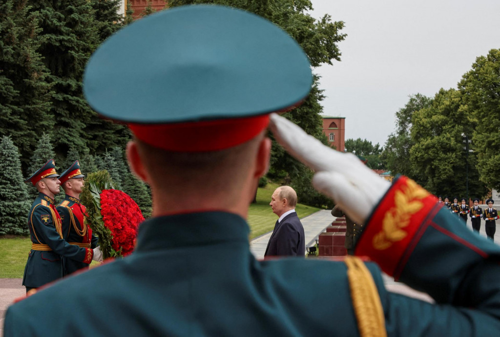 Pokiaľ by Rusi chceli otestovať pripravenosť a jednotu NATO, mohli to už dávno urobiť, podotkol Bartovský. FOTO: REUTERS
