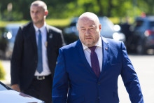 Na snímke v popredí minister cestovného ruchu a športu Rudolf Huliak.

FOTO: TASR/D. Stehlík