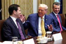 Americký prezident Donald Trump a minister zahraničných vecí Marco Rubio. FOTO: Reuters