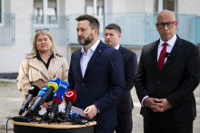 Primátor Bratislavy Matúš Vallo pri príležitosti kolaudácie nájomného bytového domu na Muchovom námestí.