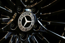 Akcie Mercedes-Benz sa oslabili.

FOTO: REUTERS