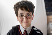 Hlavnú postavu Harryho Pottera zahrá škótsky herec Dominic McLaughlin.

FOTO: HBO Original