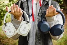Prinášame vám porovnanie slúchadiel, ktoré ponúknu skvelý zvukový zážitok a výkonné potlačenie ruchov okolia. Ide o nováčika Nothing Headphone (1) (biele) a overenú klasiku Sony WH-1000XM6.