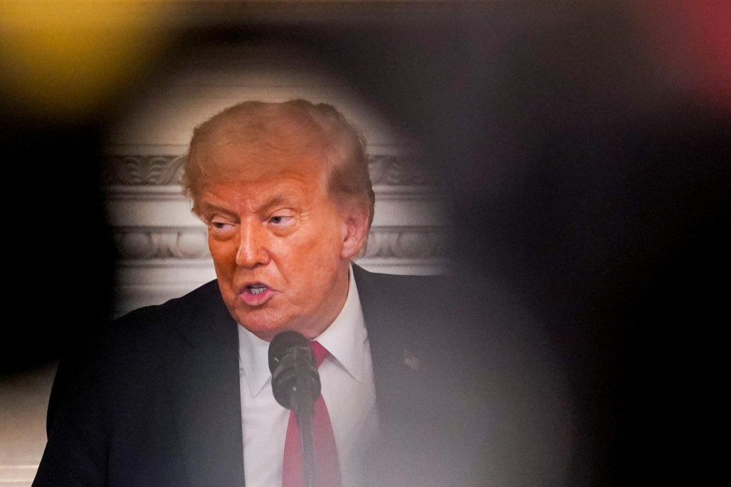 Americk&eacute;mu prezidentovi Donaldovi Trumpovi do&scaron;la s Ruskom trpezlivosť, jeho dod&aacute;vky zbran&iacute; pre Ukrajinu v&scaron;ak zaplat&iacute; Eur&oacute;pa. FOTO: REUTERS