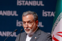 Iránsky minister zahraničia Abbás Arakčí. FOTO: Reuters