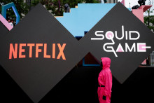 Akcie streamovacej služby Netflix dnes oslabili o viac ako päť percent. FOTO: Reuters