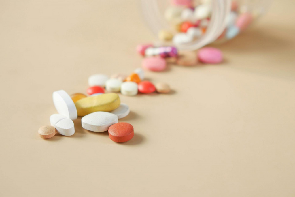 Hoci multivitamíny poskytujú lákavé riešenie, najlepším spôsobom, ako získať živiny je prostredníctvom zdravých potravín.