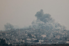 Izrael od 2. marca 11 týždňov blokoval prísun pomoci do Pásma Gazy. FOTO: REUTERS