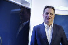 Šéf ČSOB Daniel Kollár pripomína, že banka každú úverovú žiadosť posudzuje aj z hľadiska dosahov na klímu. FOTO: HN/Marek Daňo