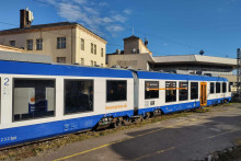 Leo Express začal jazdiť na južnej trati od konca roka 2023. FOTO: HN/Tomáš Garai