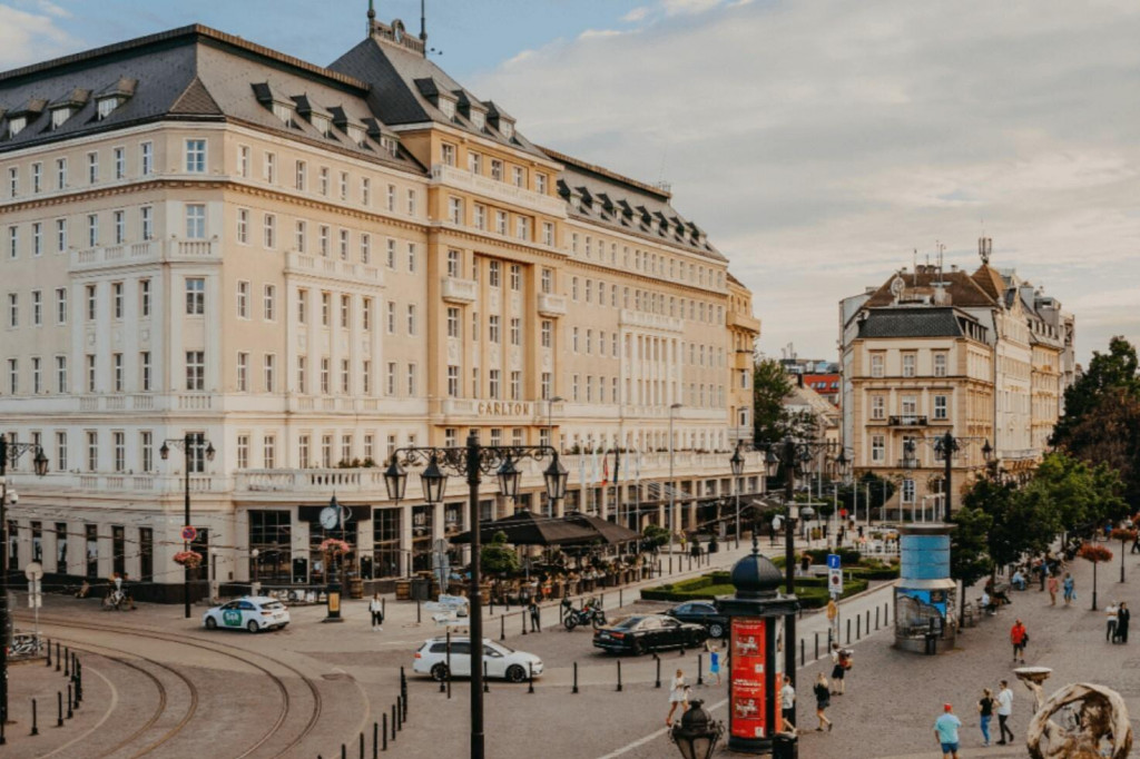 Spor o Hotel Carlton.sa ťahá už roky. FOTO: HN/Archív