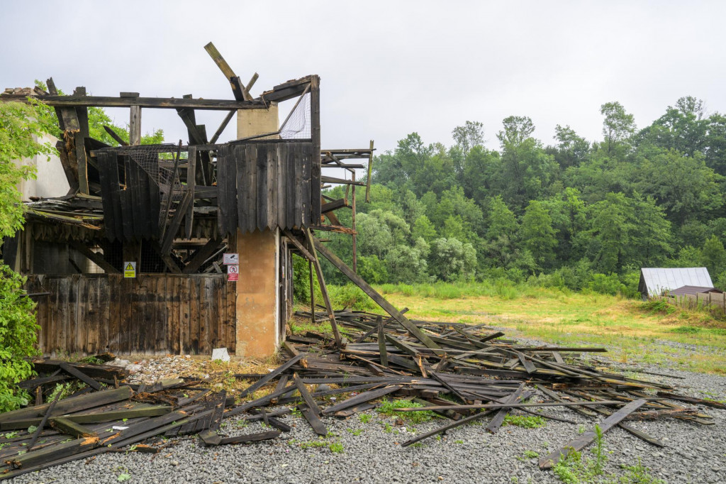 Silný vietor sprevádzaný dažďom. FOTO: TASR/Veronika Mihaliková
