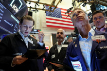 Ilustračná snímka je z burzy v New Yorku.

FOTO: REUTERS