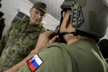 Prvý turnus pilotného výcviku do Národných obranných síl vo Vojenskom výcvikovom priestore Turecký Vrch. FOTO: TASR/Martin Baumann