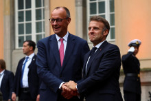 Nemecký kancelár Friedrich Merz a francúzsky prezident Emmanuel Macron. FOTO: REUTERS