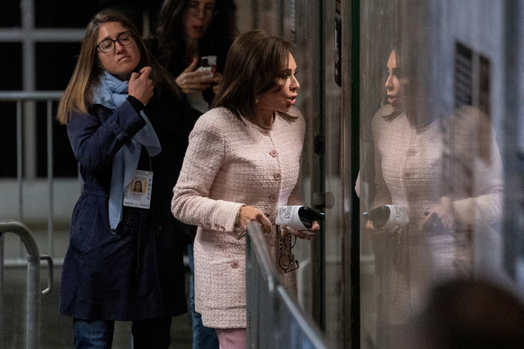 Bývalá televízna moderátorka a sudkyňa Jeanine Pirrová. FOTO: REUTERS