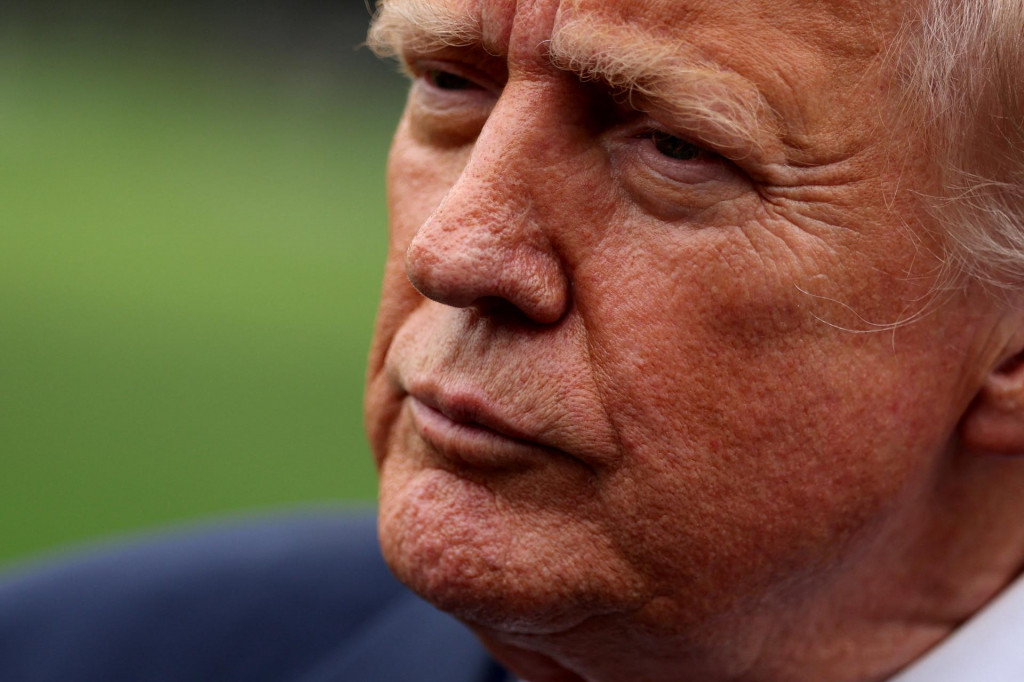 Donald Trump uviedol, že India profitom z predaja ropy nepriamo podporuje ruskú agresiu na Ukrajine. FOTO: REUTERS