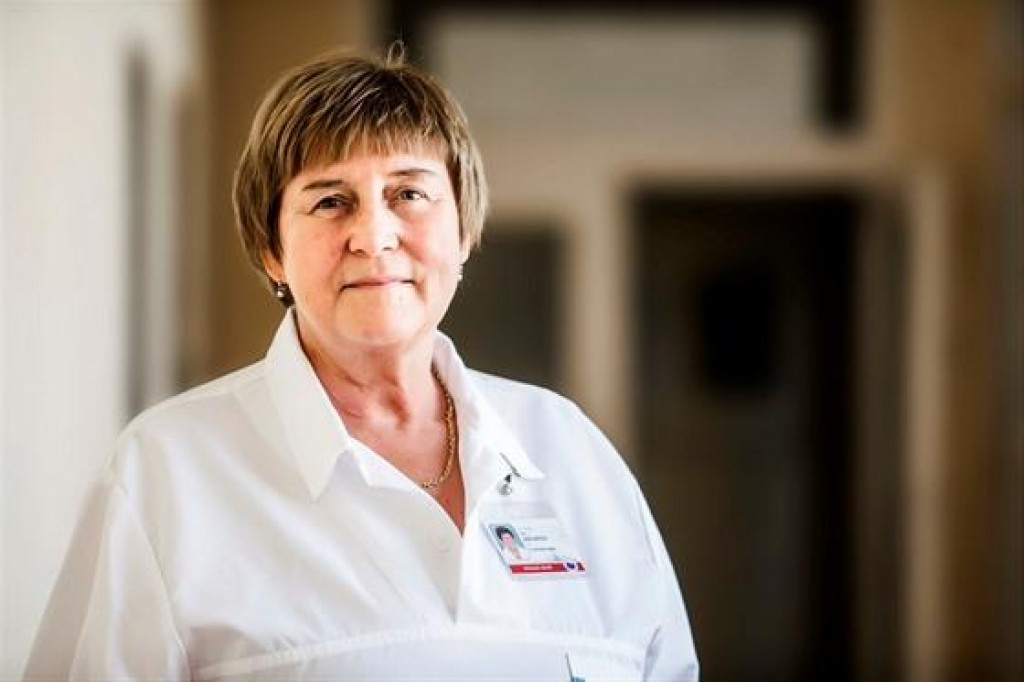 Obávam sa, že nikotín z trhu nikdy úplne nezmizne, podobne ako alkohol, poznamenala profesorka Eva Králíková. FOTO: Mafra