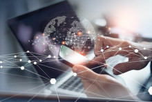 Hybridní komunikátori