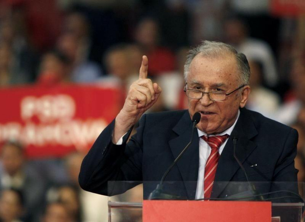 Bývalý rumunský prezident Ion Iliescu v roku 2009. FOTO: REUTERS