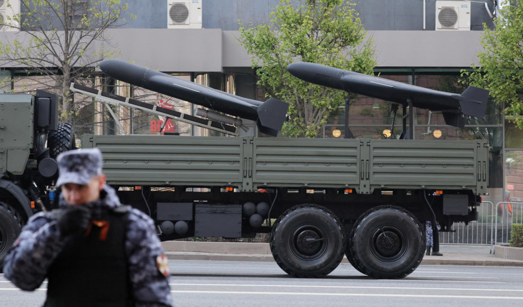 Prevoz ruských dronov Geraň. FOTO: Reuters