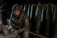 Americká Agentúra pre obrannú spoluprácu schválila možný predaj zbraní a vybavenia Ukrajine za viac ako 200 miliónov dolárov. FOTO: Reuters