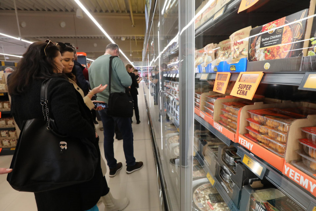 Tržby v maloobchode v júni potiahli supermarkety a hypermarkety. FOTO: HN/Peter Mayer