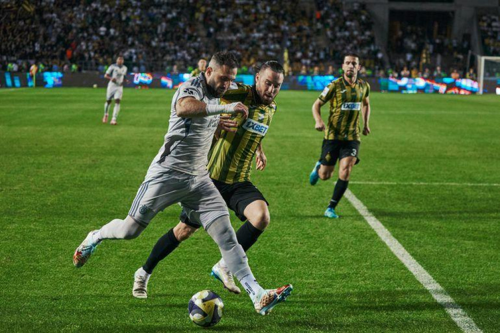 Slovan prehral v prvom dueli tretieho predkola na pôde Kajratu 0:1. FOTO: ŠK Slovan Bratislava