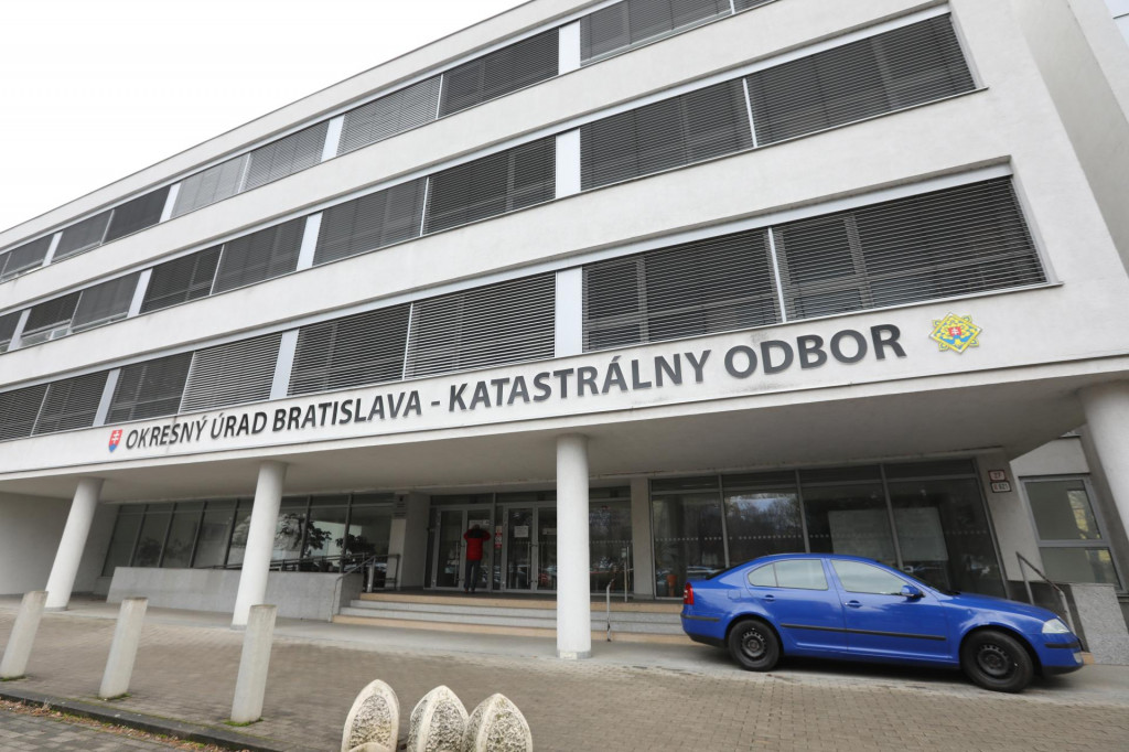 Kataster slúži aj ako informačný systém, najmä na ochranu práv k nehnuteľnostiam. FOTO: P. Mayer/MAFRA