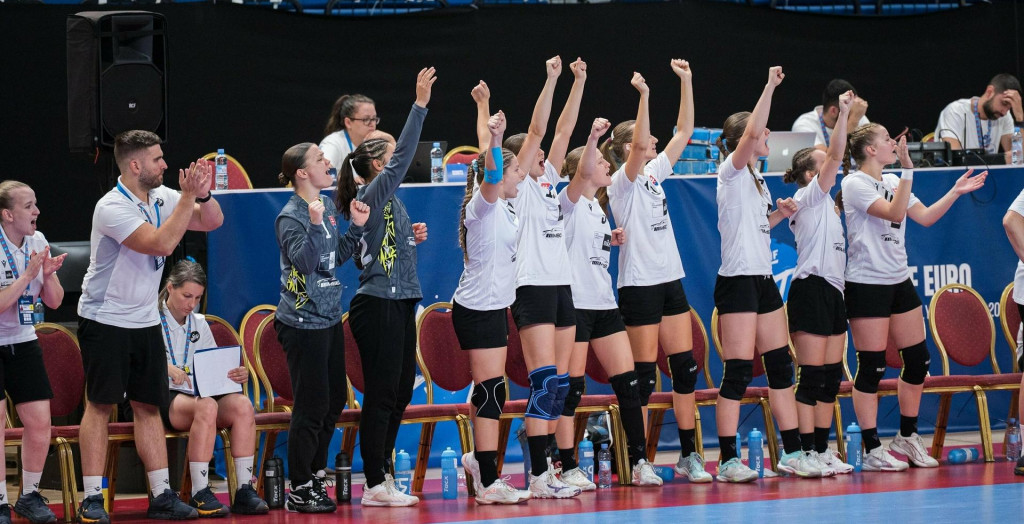 Slovenské hádzanárky do 17 rokov. FOTO: Slovak Handball Federation