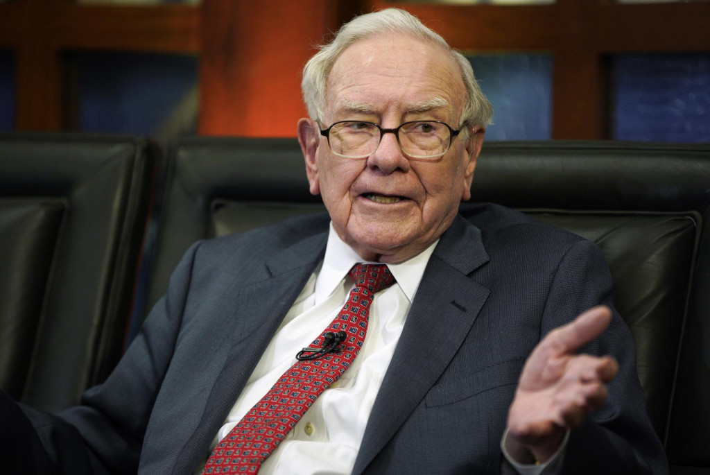 Warren Buffett tvrdí, že clá sú v skutočnosti skrytou daňou. FOTO: TASR/AP
