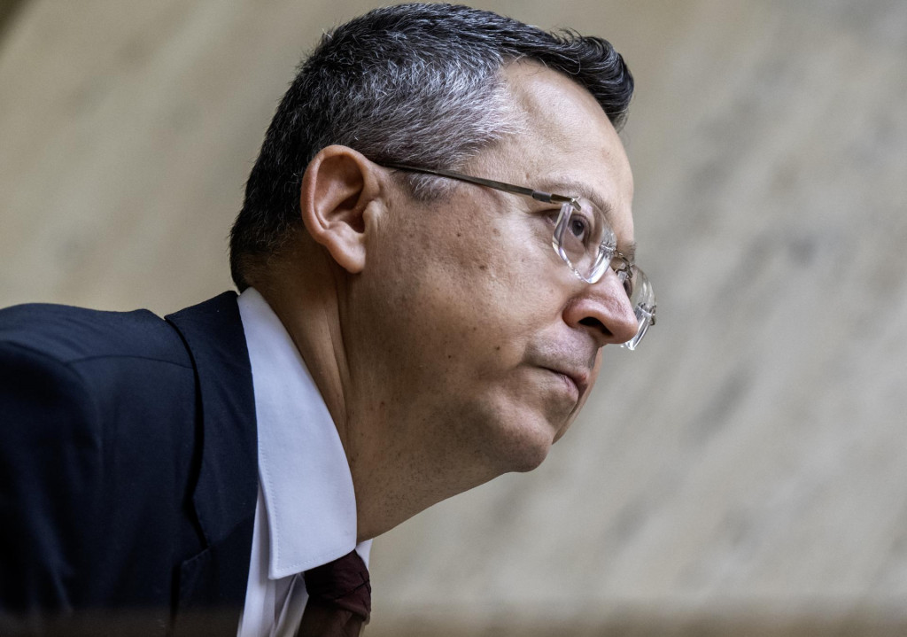 Minister financií Ladislav Kamenický presadil daň zo sladených nápojov ako jedno z konsolidačných opatrení.