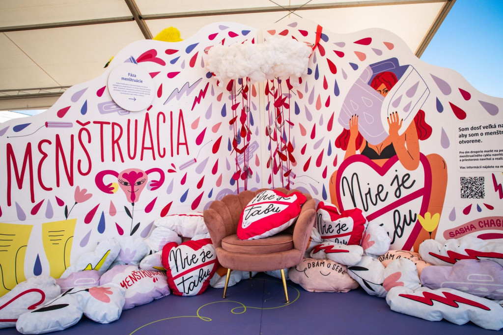 dm drogerie markt na Lovestreame