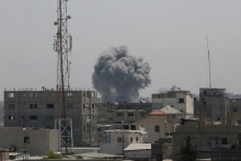 Výbuchy v Gaze. FOTO: Reuters