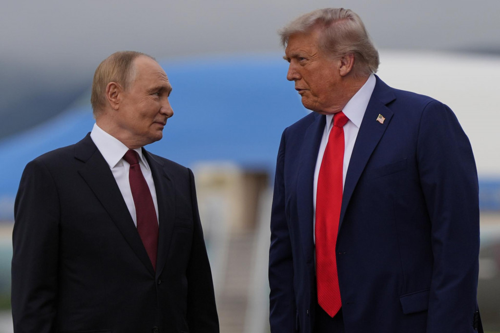 Americký prezident Donald Trump a ruský prezident Vladimir Putin. FOTO: TASR/AP