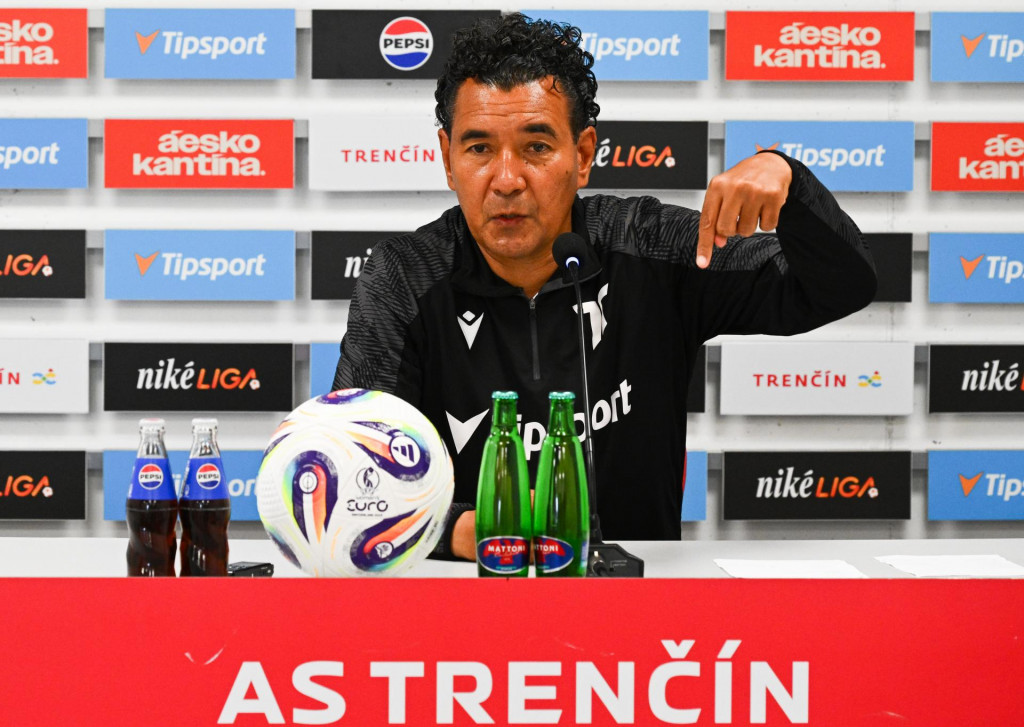 Ricardo Moniz je na svojich zverencov prísny, keďže chce, aby zo svojej kariéry vyťažili maximum. FOTO: TASR/M. Medňanský