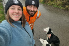 Skončili v práci a vybrali si život na samote