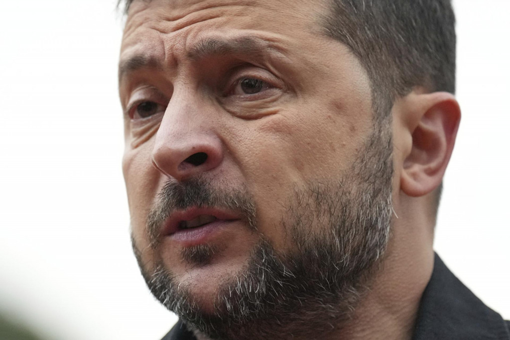 Zelenskyj podmienil rokovanie s Putinom dohodou so Západom o bezpečnostných zárukách. FOTO: TASR/AP