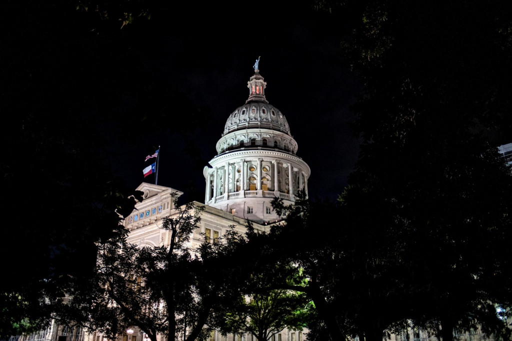 Republikáni v súčasnosti ovládajú obe komory Kongresu a zákonodarcovia strany vo veľkej miere fungujú tak, aby plnili Trumpove želania. FOTO: REUTERS