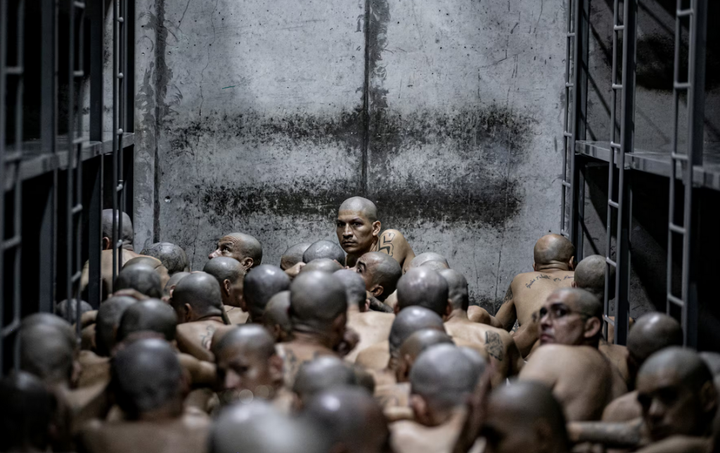 Väznica v Salvádore. FOTO: Reuters